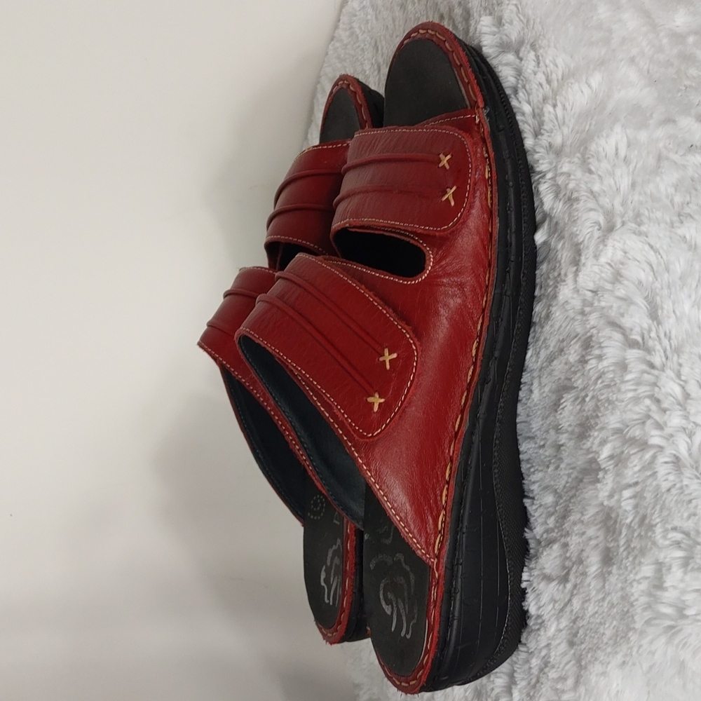 Propet June Red Leather Sandals